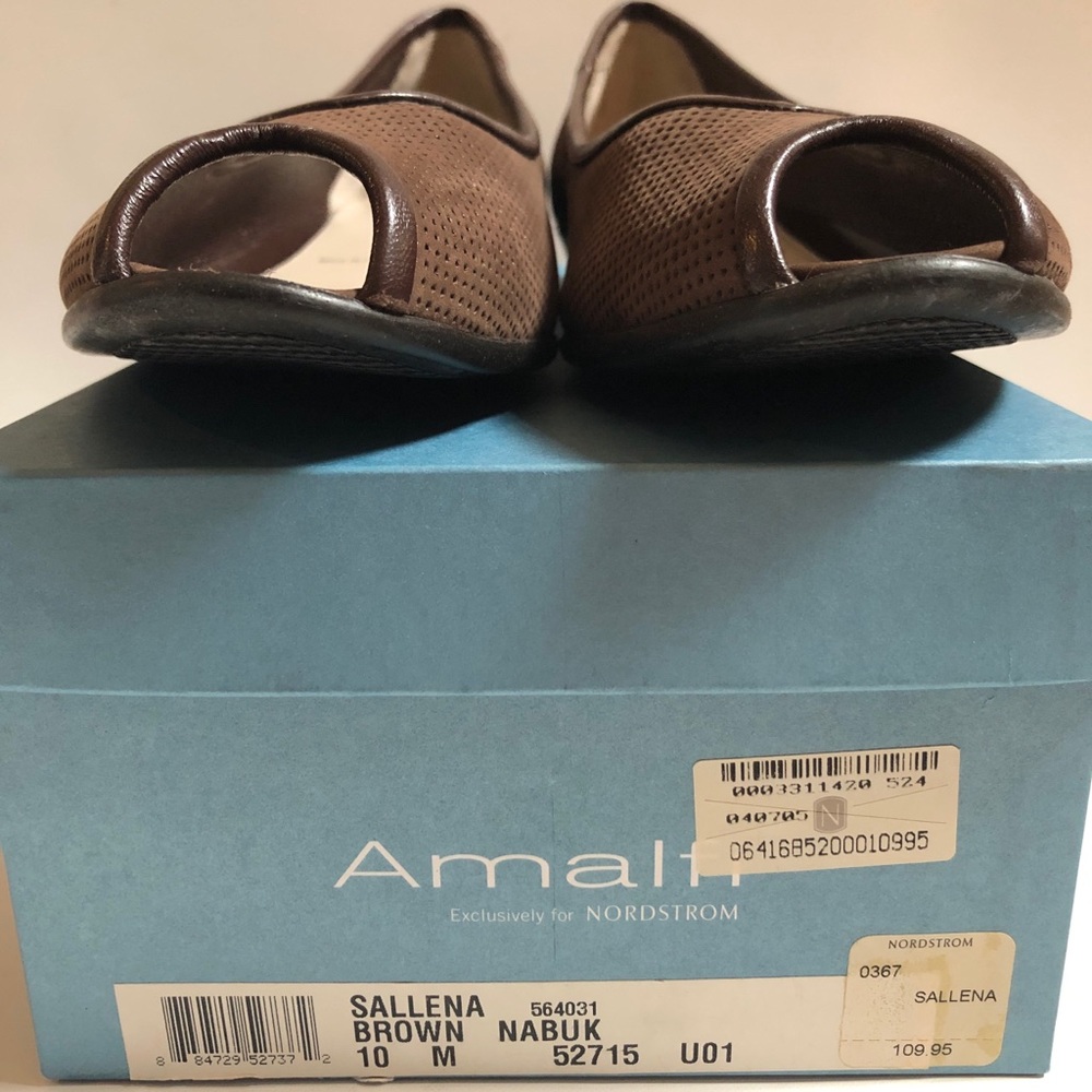 🎉SALE 🎉 ✨HP✨ Amalfi “Sallena” Flats - Picture 2 of 4